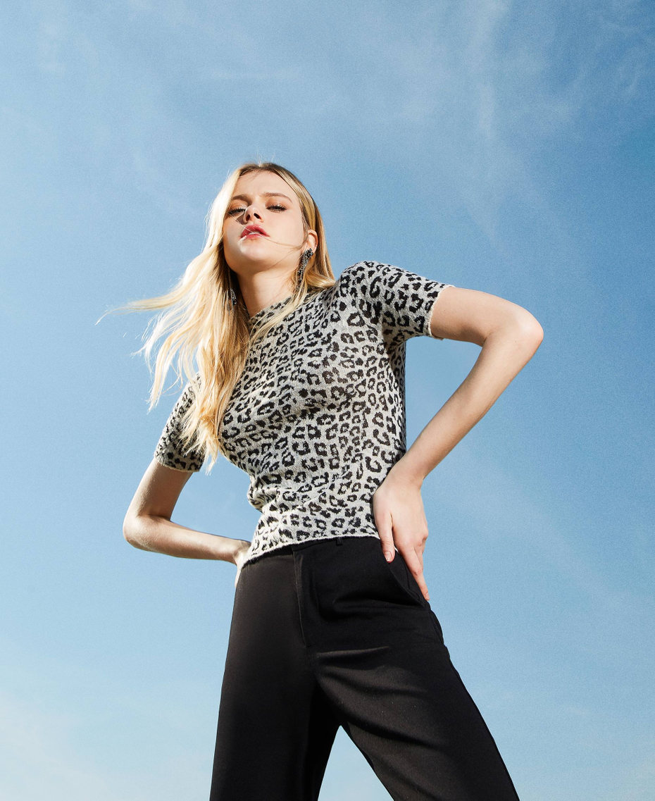 Animal print jacquard turtleneck