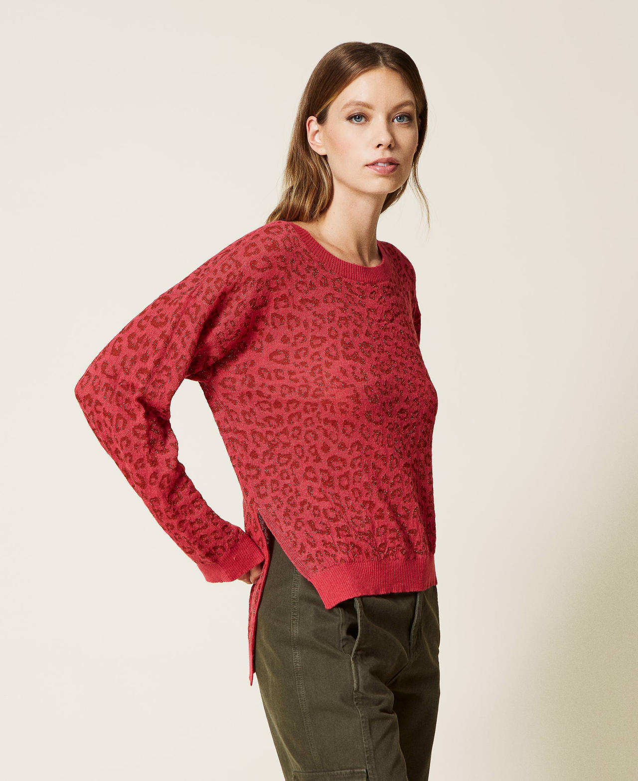 Animal print jacquard jumper "Cerise" Fuchsia / "Goji" Red Jacquard Animal Print Woman 222TP317B-02