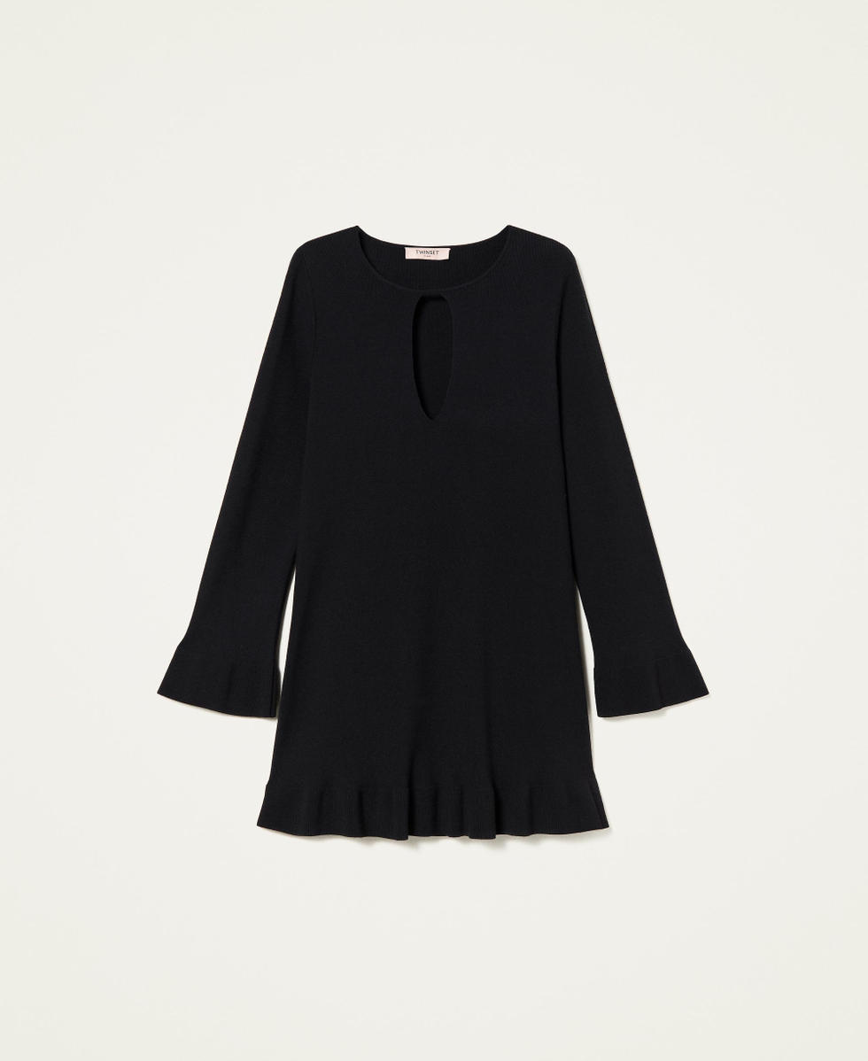 Robe en maille avec d&eacute;coupe