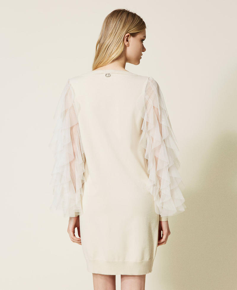 Midi dress with tulle ruffle