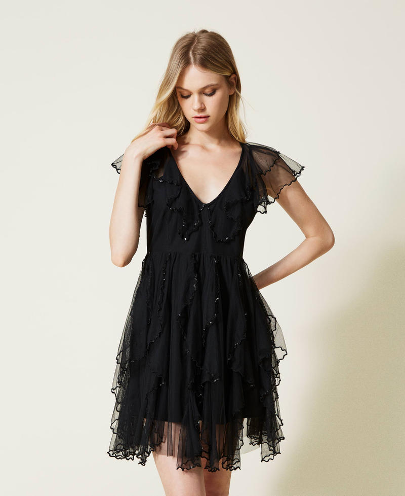 Short tulle dress with ruffles