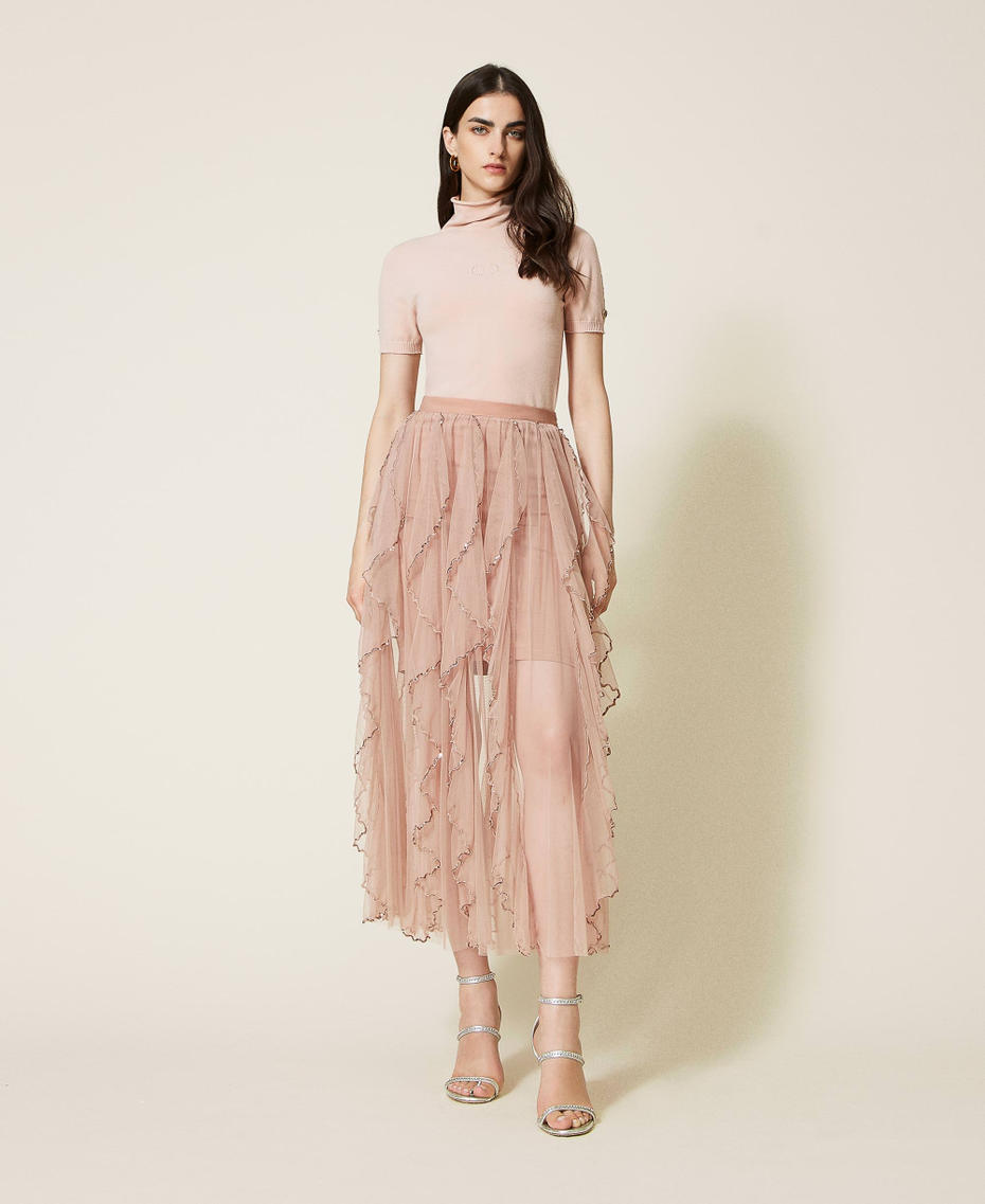 Long tulle skirt with ruffles