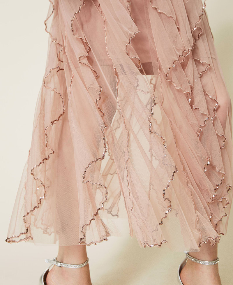 Long tulle skirt with ruffles