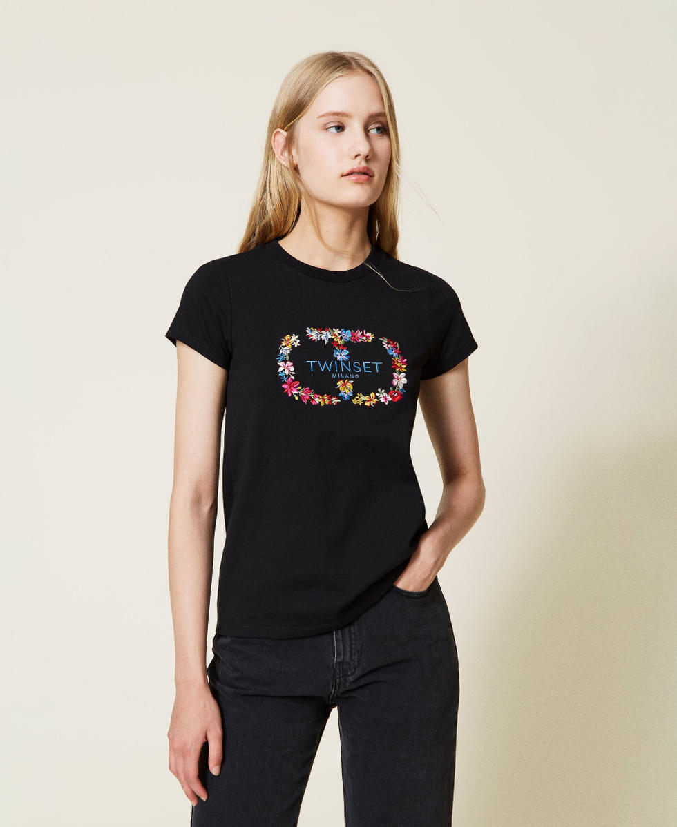 T-shirt con logo e ricamo floreale Donna, Nero