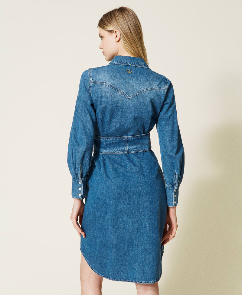 Hemdblusenkleid aus Jeansstoff