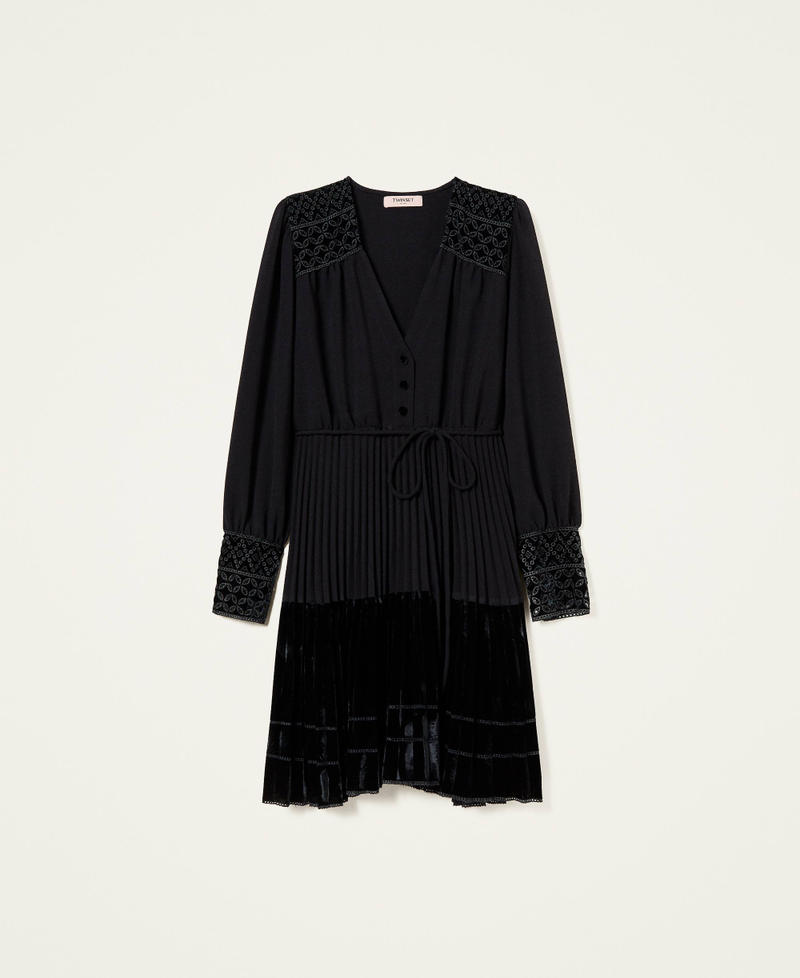 Robe courte en crêpe et velours recyclé