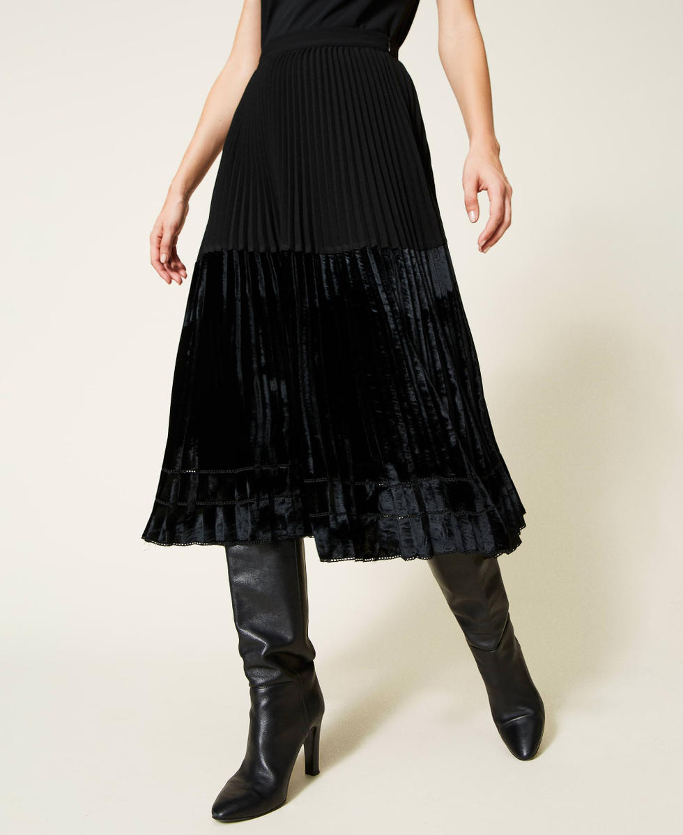 Falda larga de crepé y terciopelo bordado Mujer, Negro | TWINSET