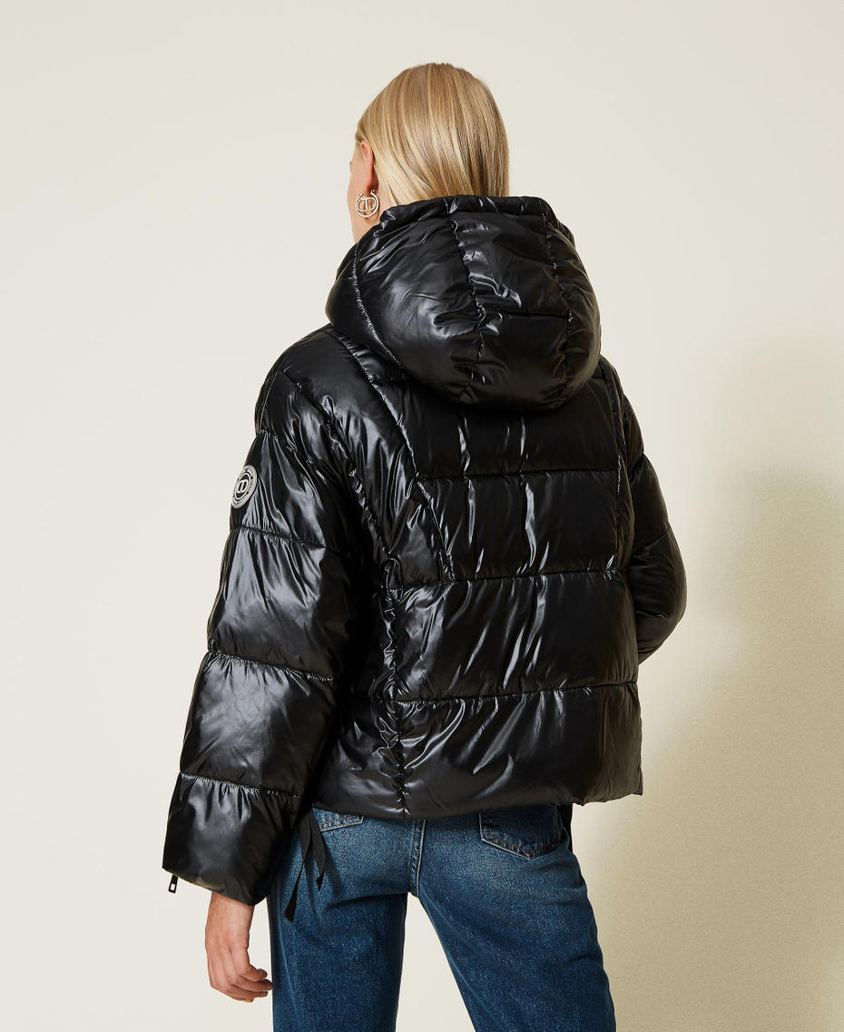 Short shiny puffer jacket with hood