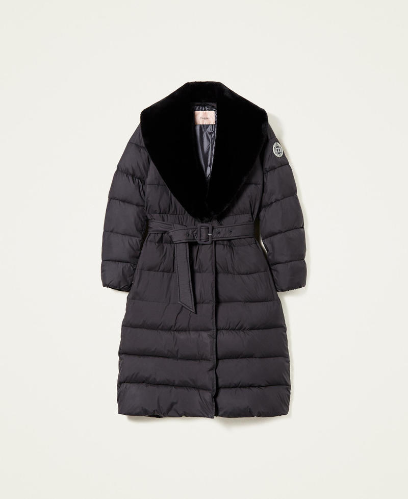 Plum&iacute;fero largo mate con pelo sint&eacute;tico