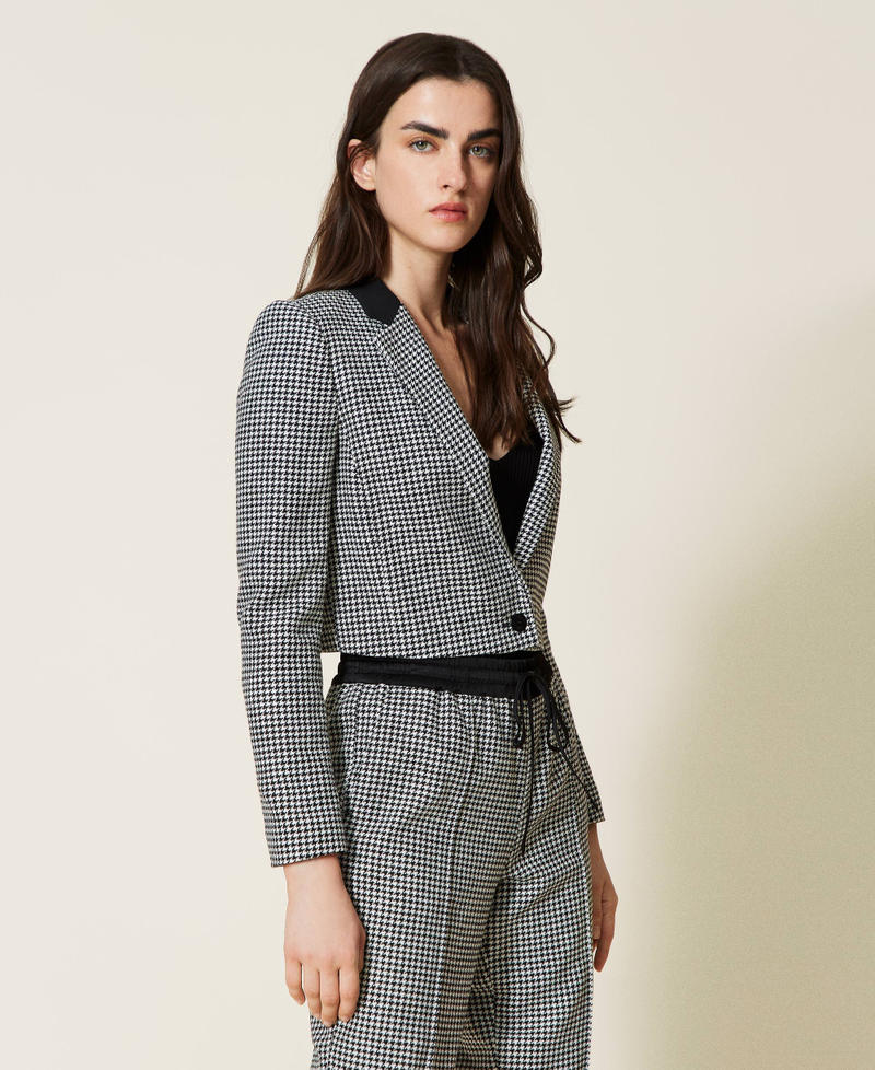 Houndstooth wool blend jacket with ruffles