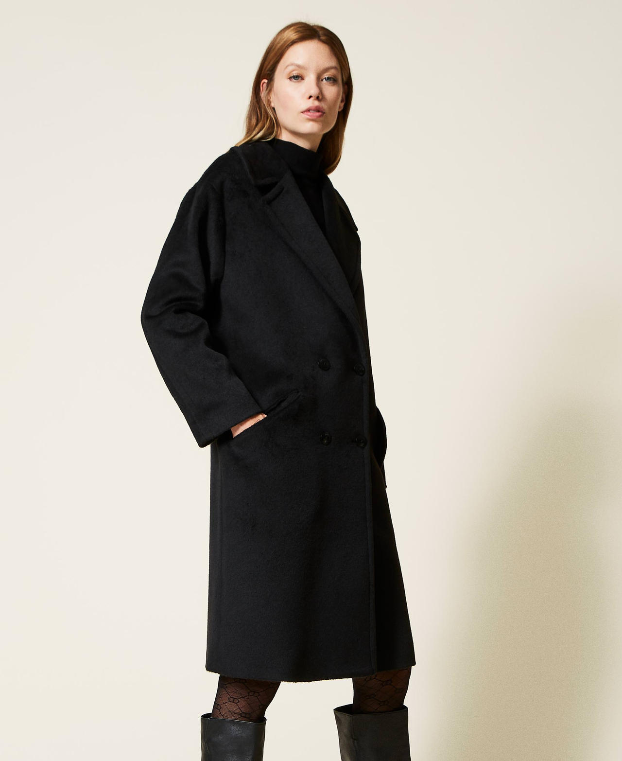 Двубортное пальто из чесаной смесовой шерсти Черный женщина 222TT2371-02