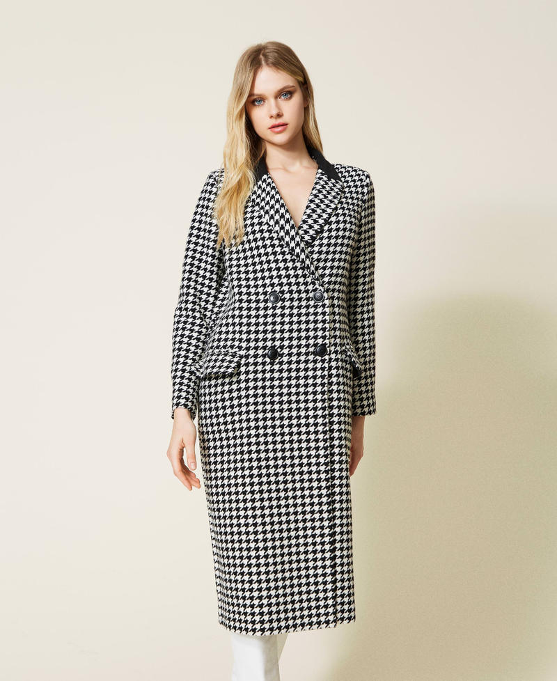 Wool blend coat with houndstooth pattern Snow / Black Houndstooth Pattern Woman 222TT2461-01
