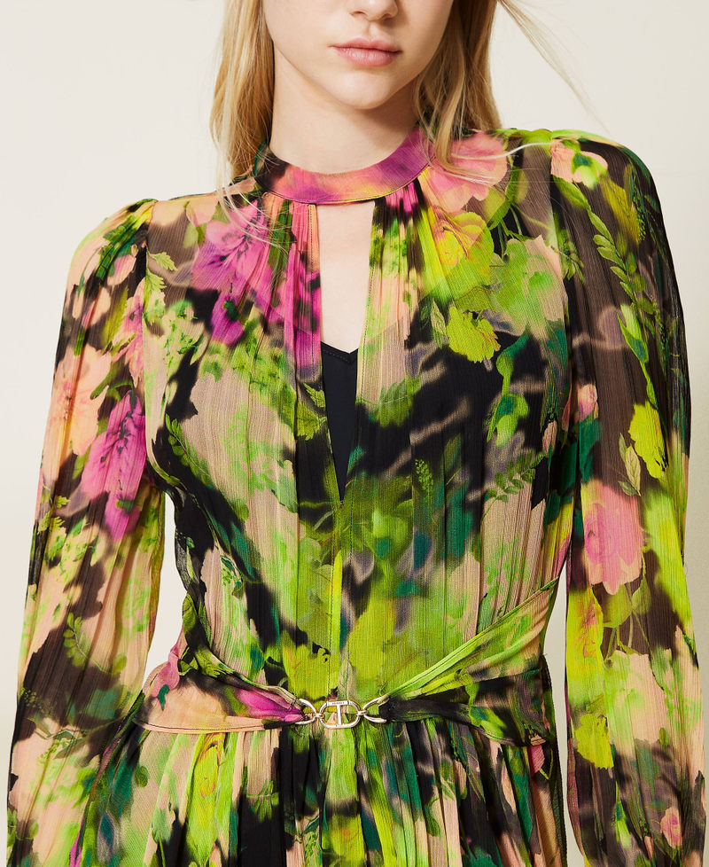 Robe courte en crépon floral