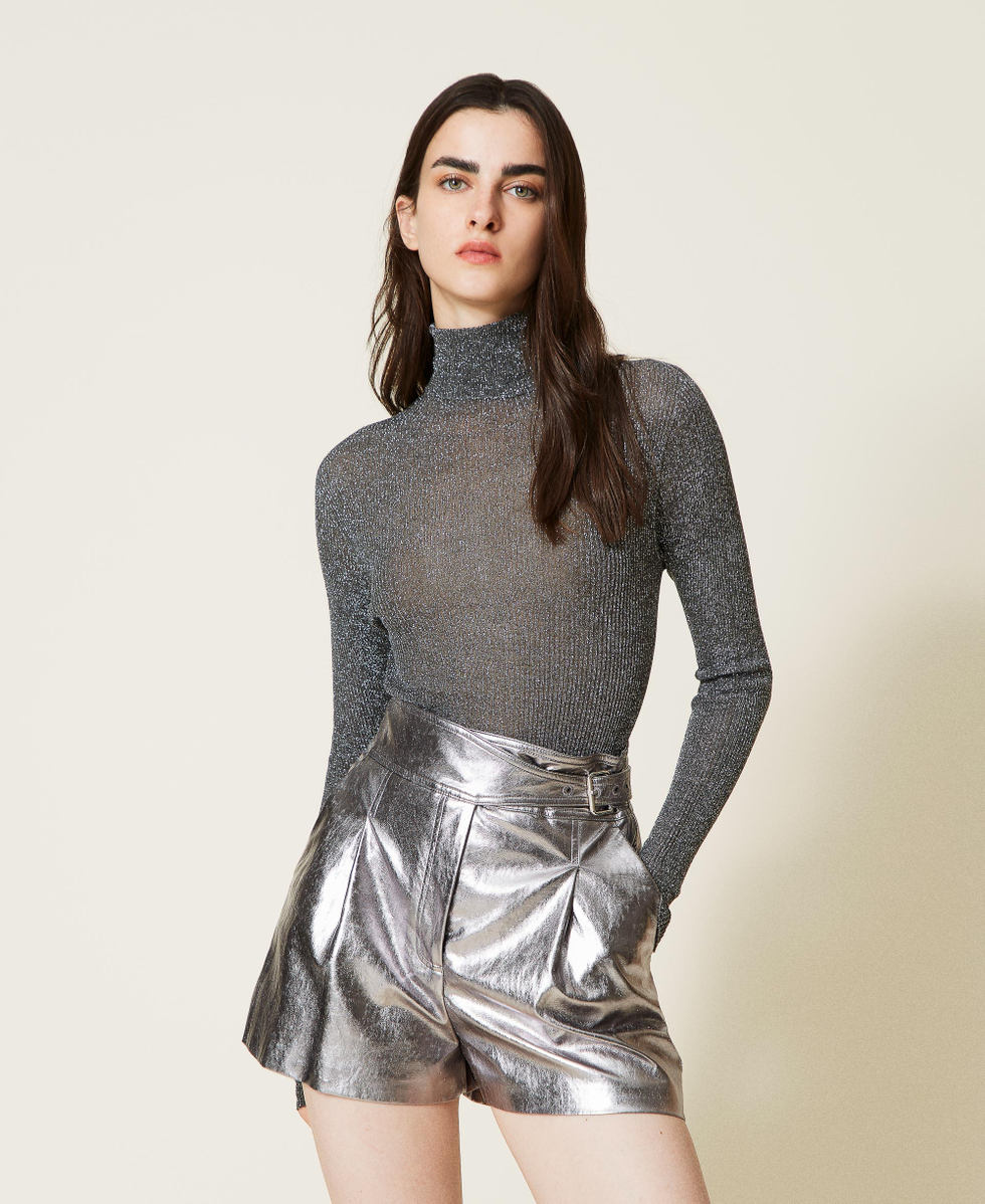 Laminated leather-like shorts Woman, Silver