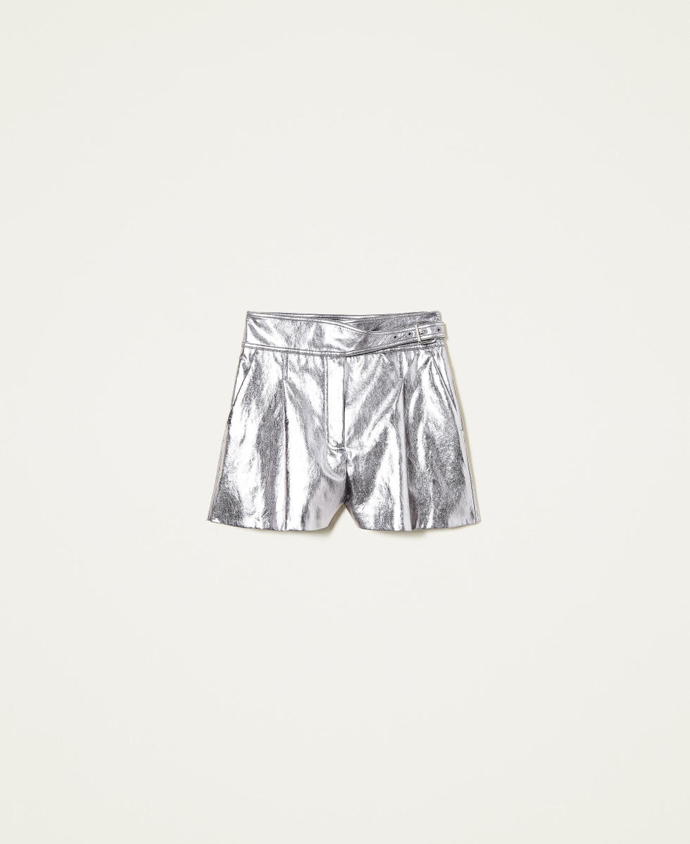 Bermudas efecto 2025 piel