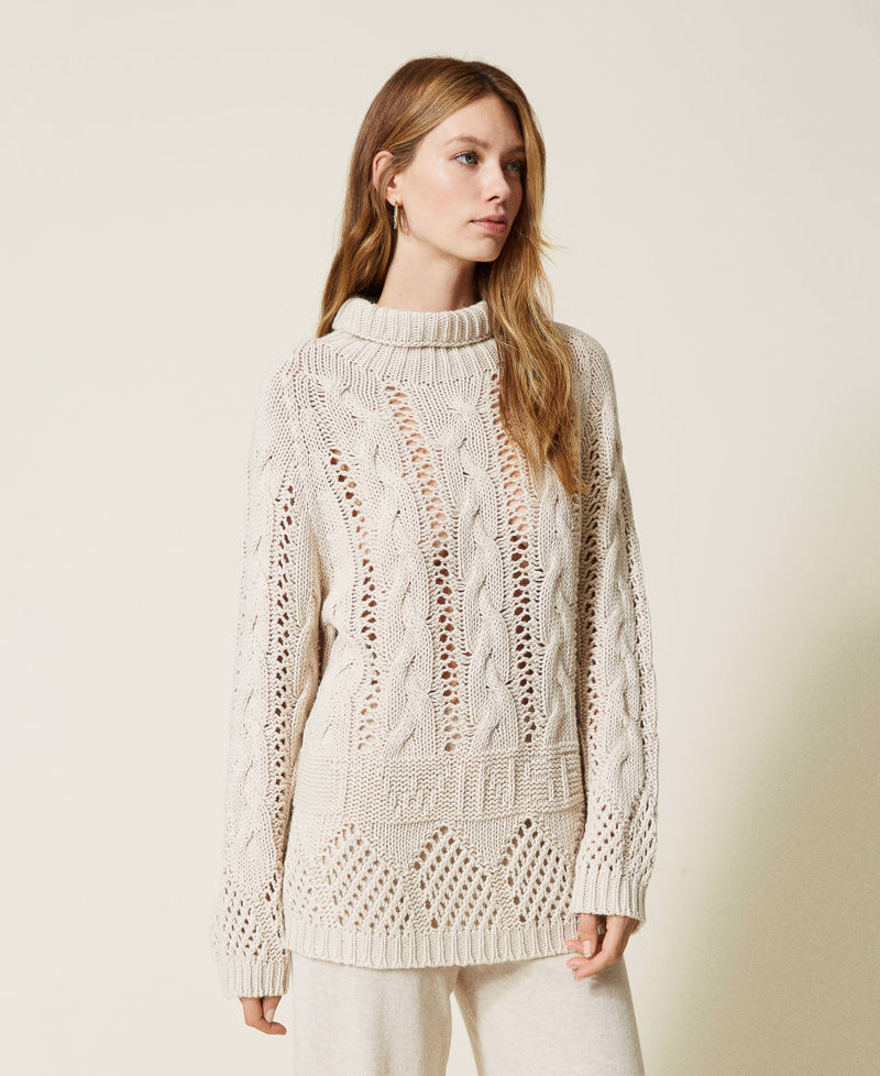 Treeblend yarn seamless turtleneck jumper