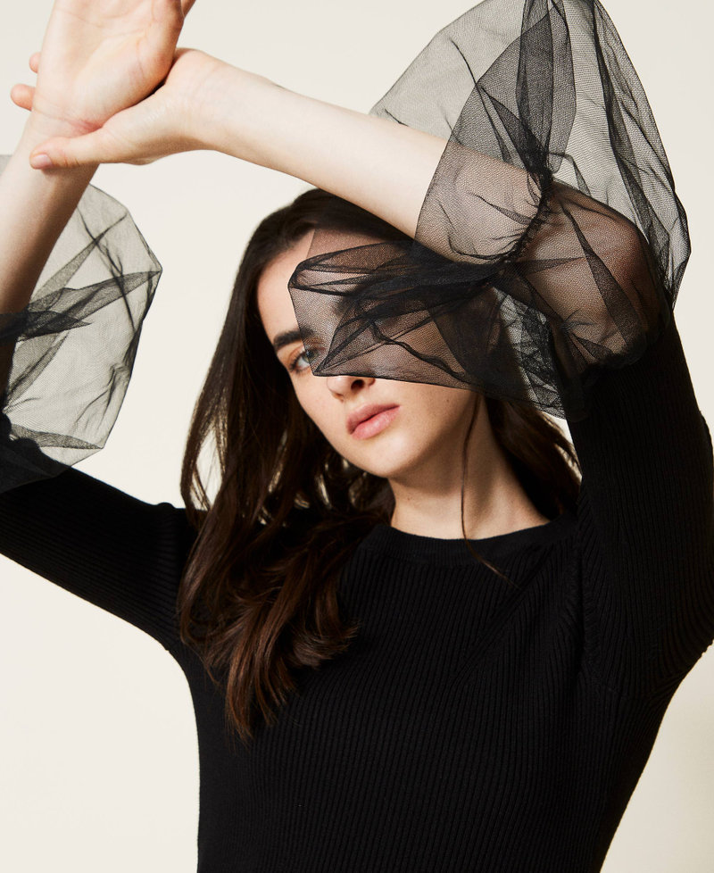 Ribbed jumper with tulle