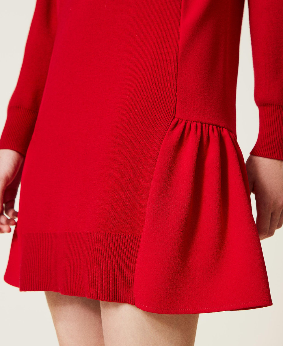 Short knit dress with inserts