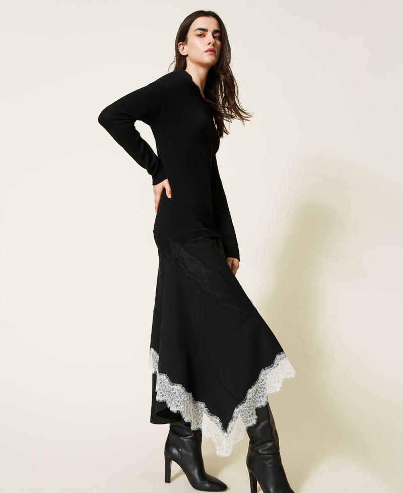 Robe mi-longue en maille avec insertion Bicolore Noir / Blanc Neige Femme 222TT3283-03