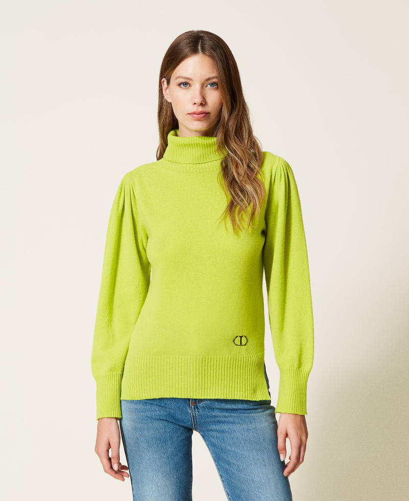 Wool and cashmere blend turtleneck jumper "Kiwi Colada" Green Woman 222TT3352-01