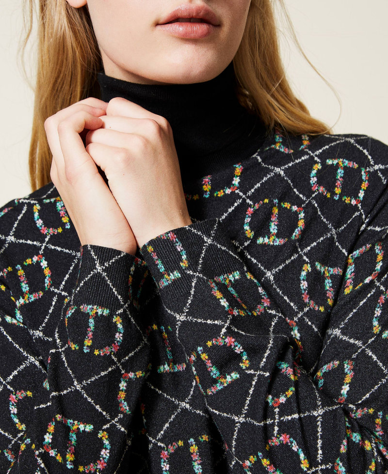 Rollkragenpullover mit Logoprint