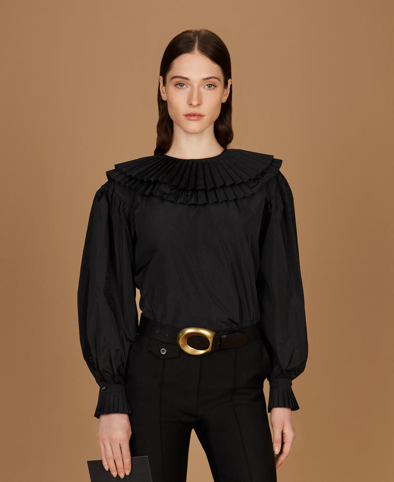 Leather belt with oval buckle Black Woman 252TS5BBB_00006_T0