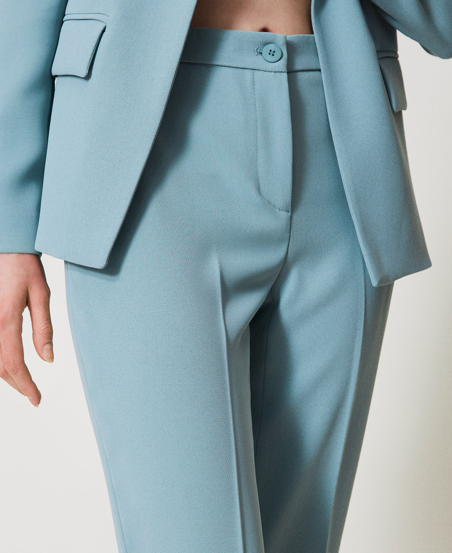 Pantalones fit and flare de crepé fluido Gris «Azul Bebé» Mujer 251TP2106_00485_08