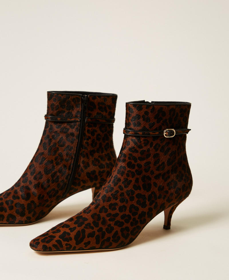 Leather ankle boots with animal print Animal Print Woman 252TCP222_12618_02