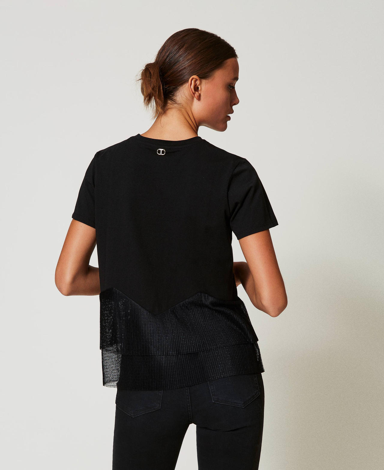 T-shirt con balze in tulle Nero Donna 242TT2470_00006_03