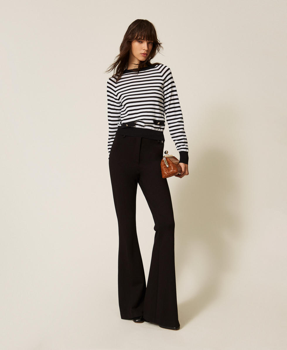 Pull ras-du-cou ray&eacute; Rayure Bicolore Noir/Blanc Cass&eacute; Femme 261AP3040_11008_01