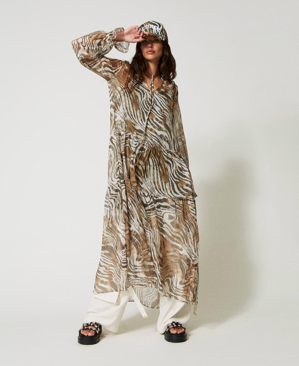 Gorra de b&eacute;isbol con logotipo bordado