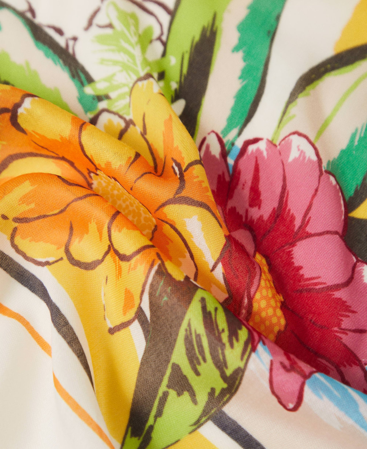 Куфия с набивным рисунком и логотипом