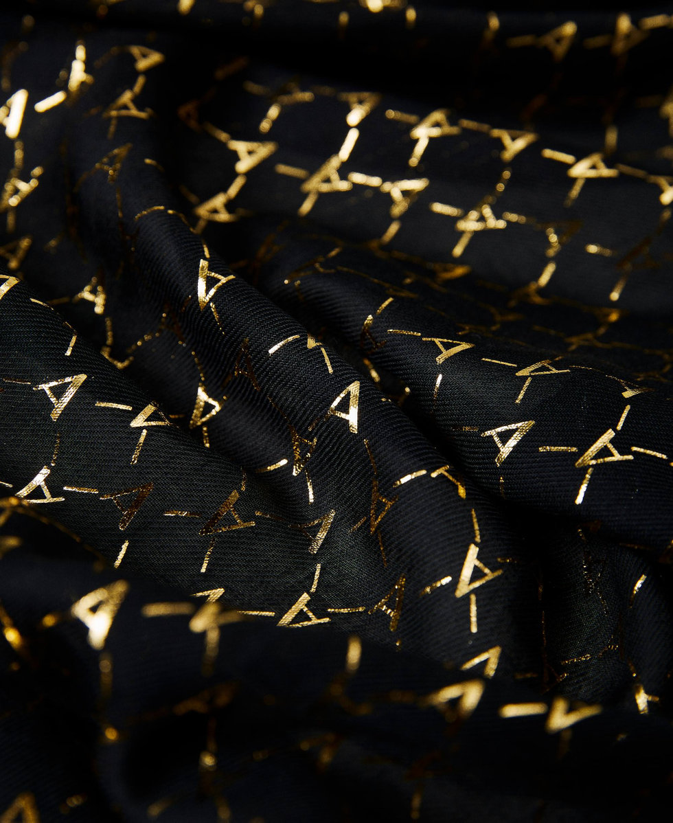 &Eacute;tole avec logo all-over