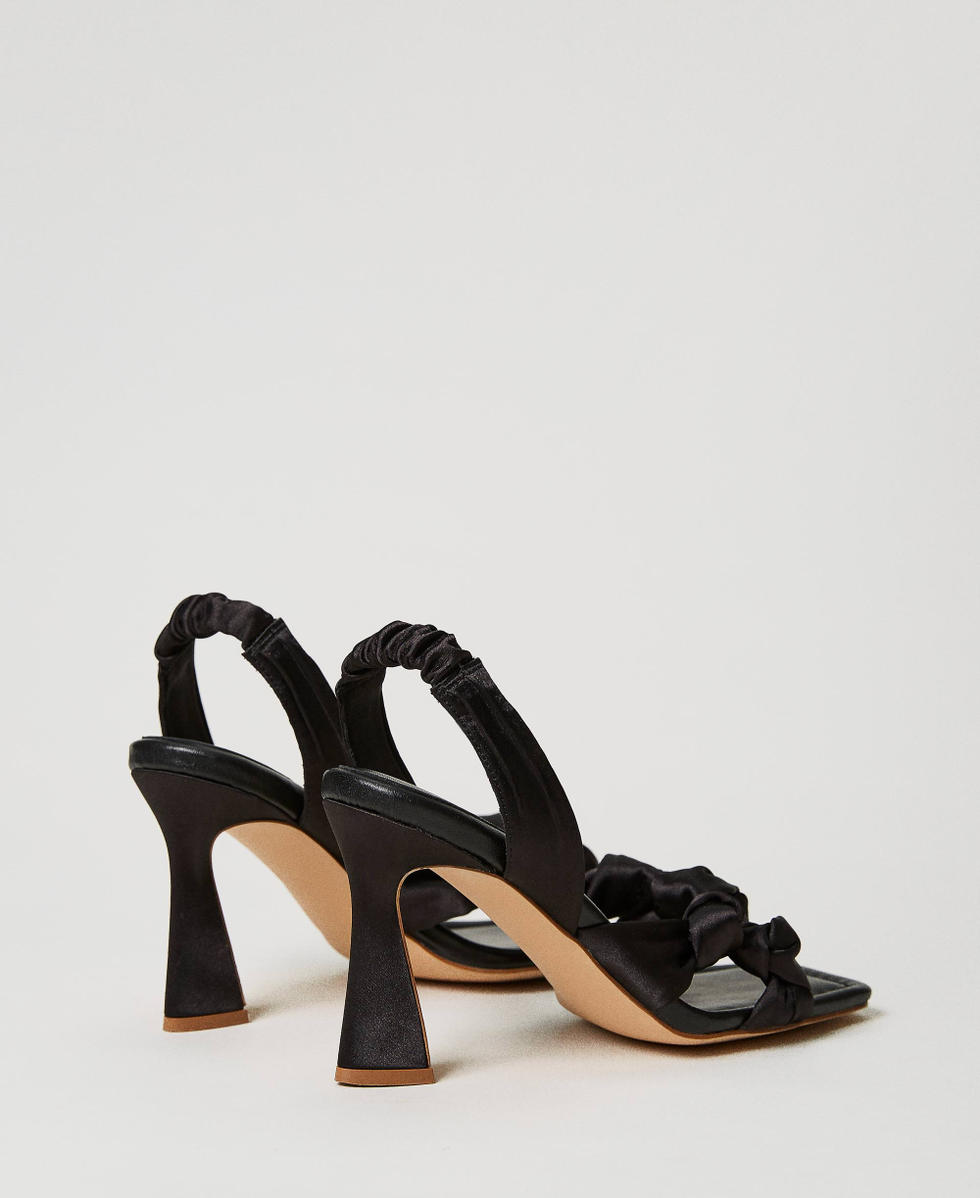 Sandali con intreccio e nodi Nero Donna 231ACP024_00006_03