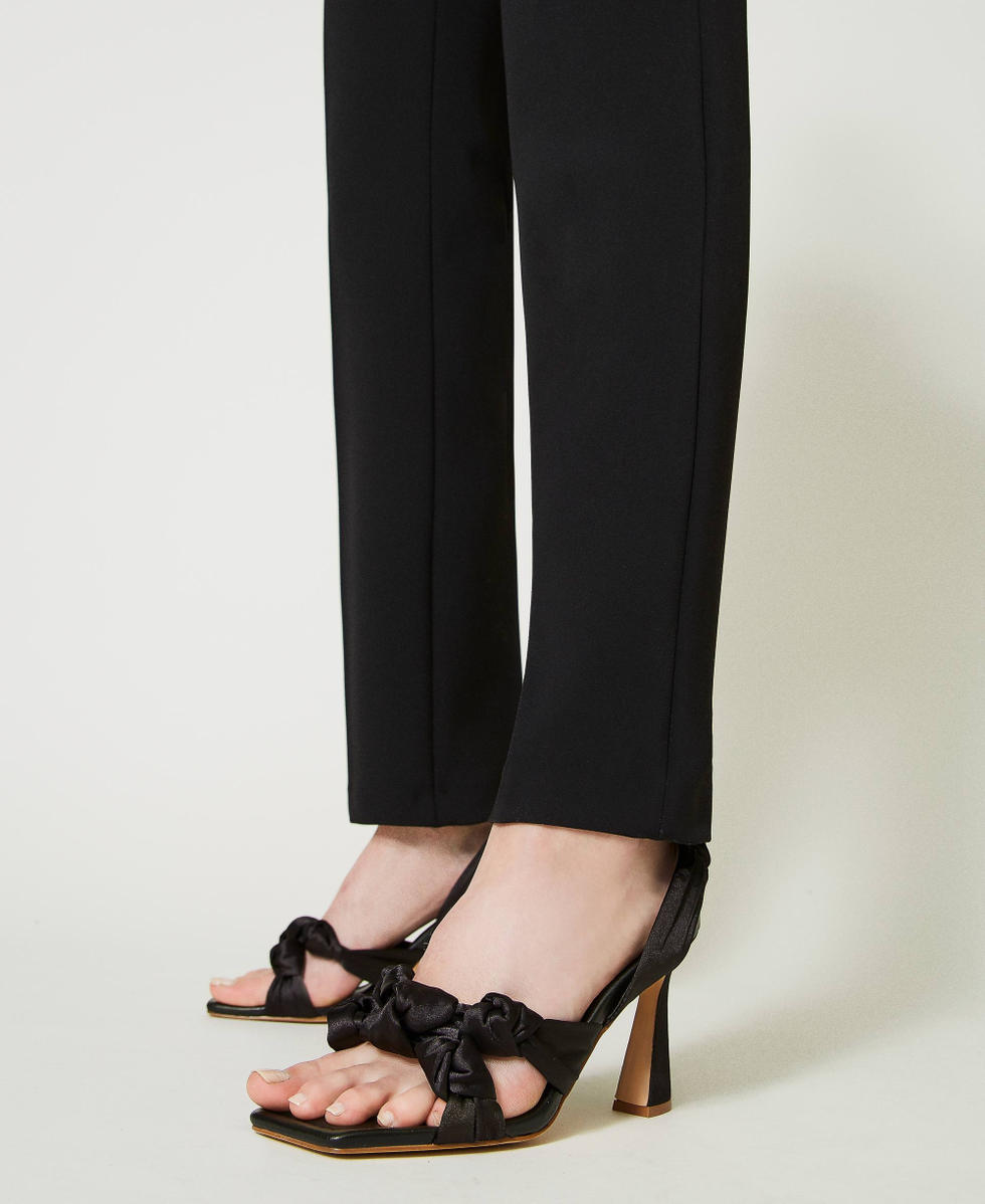 Sandali con intreccio e nodi Nero Donna 231ACP024_00006_S0