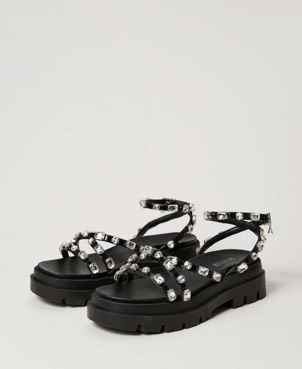 Sandals with cabochon bezels