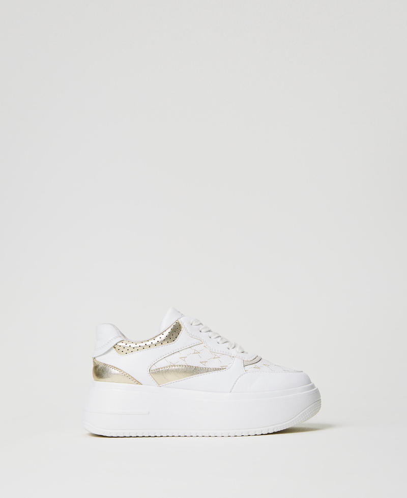 Platform trainers with logo and laminated details