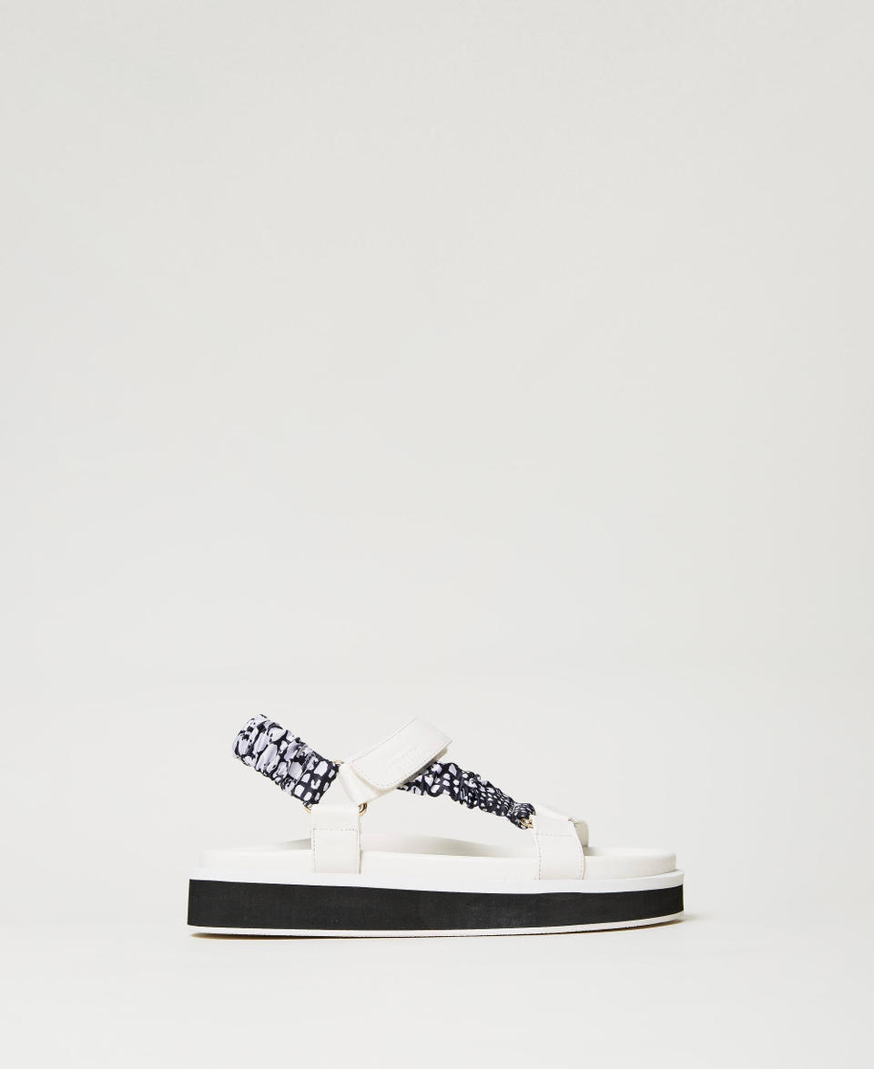 Technical sandals with printed fabric inserts Two-tone Chantilly / Croc Print Woman 231ACT080_10702_01