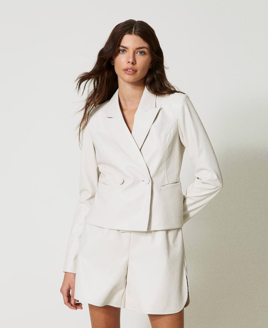 Leather-like shorts with drawstring “Pumice” White Woman 231AP2022_10334_0T
