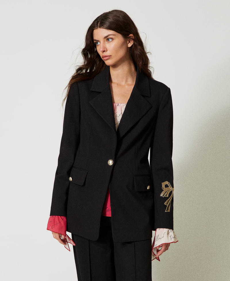 Blazer with bow embroidery