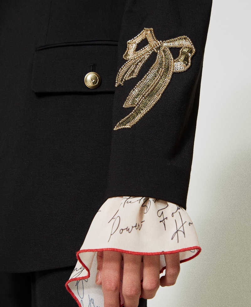 Blazer with bow embroidery