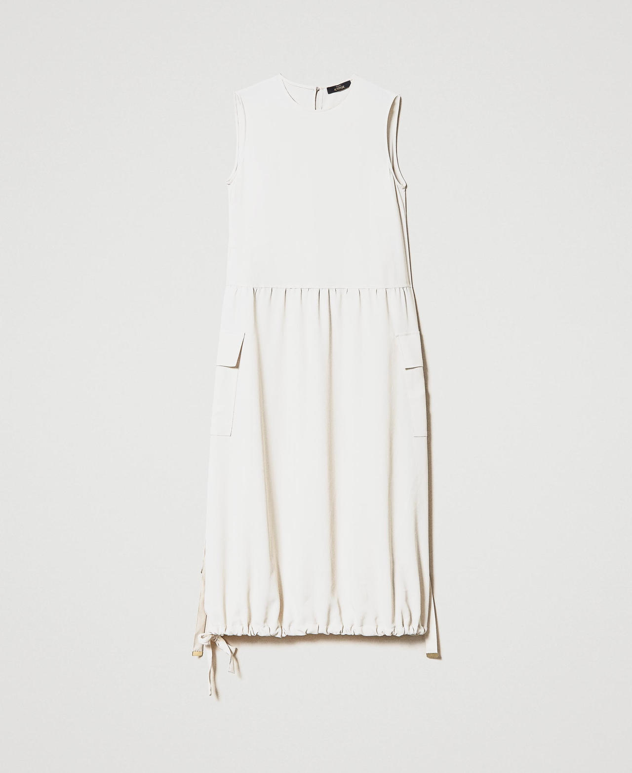 Vestido midi de crepé de China con poliéster reciclado