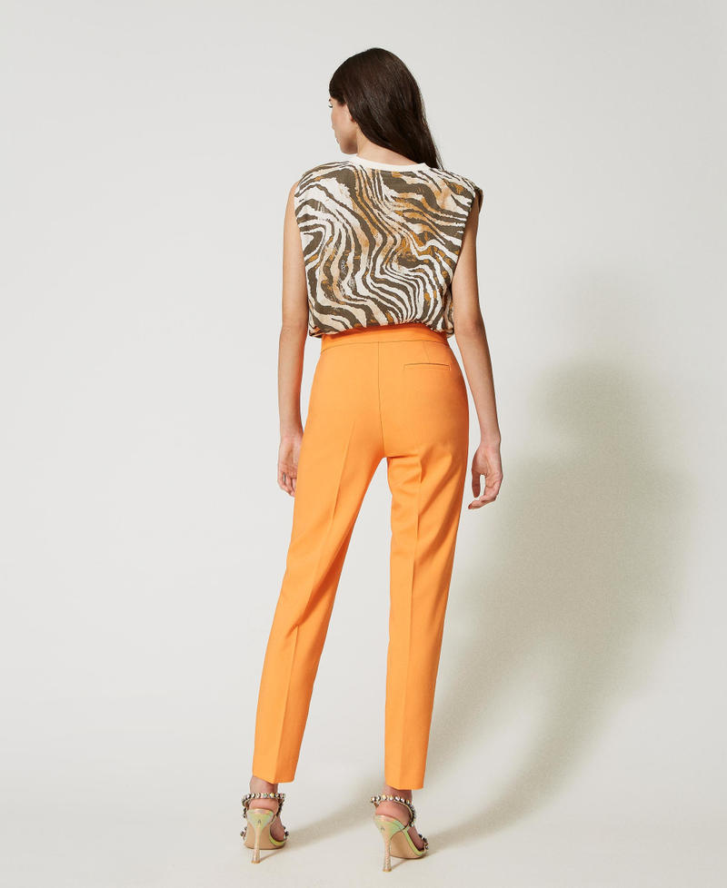 Pantalon cigarette en tissu technique Orange « Orange Tiger » Femme 231AP2166-04
