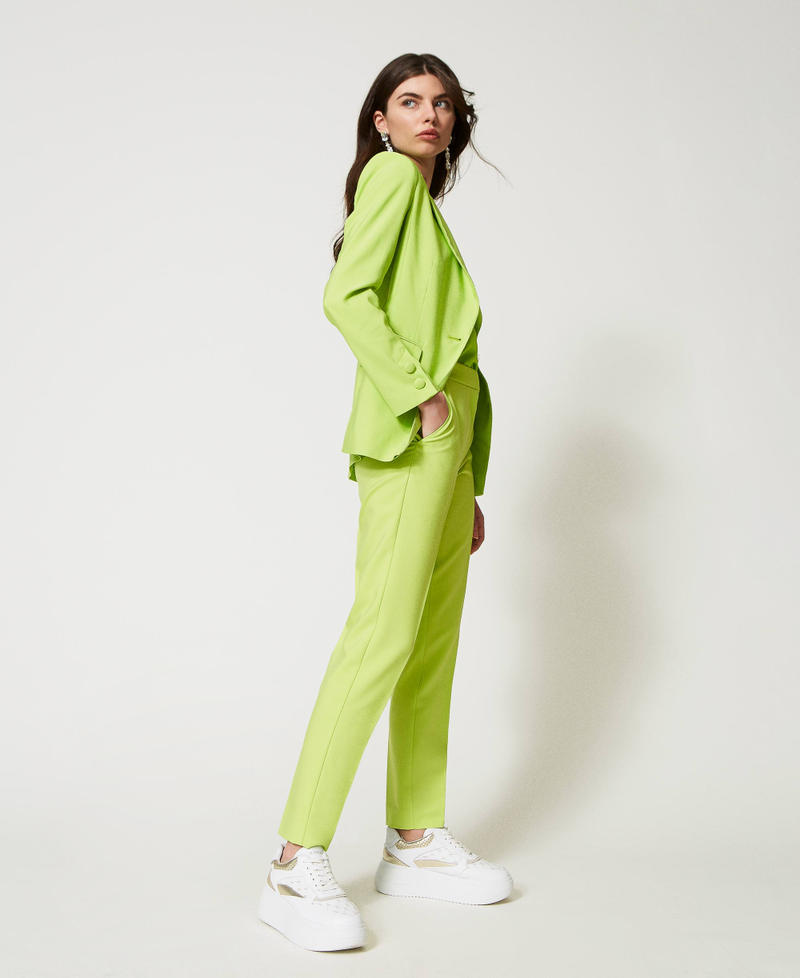 Zigarettenhose aus technischem Gewebe Lime Green Frau 231AP2166_10328_03