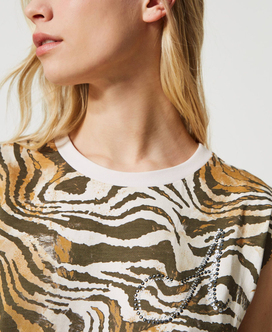 Animal print t-shirt with rhinestone logo