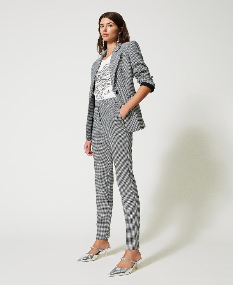 Zigarettenhose mit Hahnentrittmuster