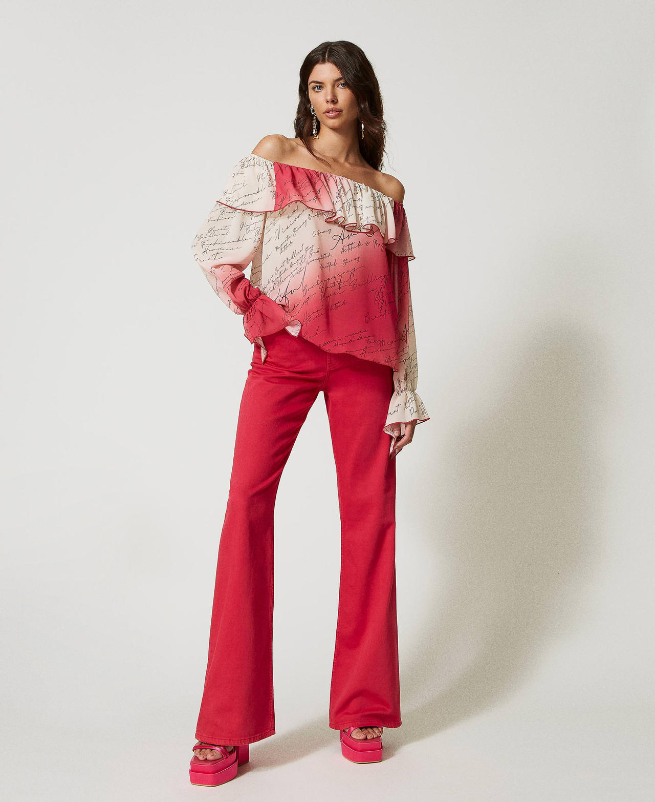 Spodnie flare z bull denim