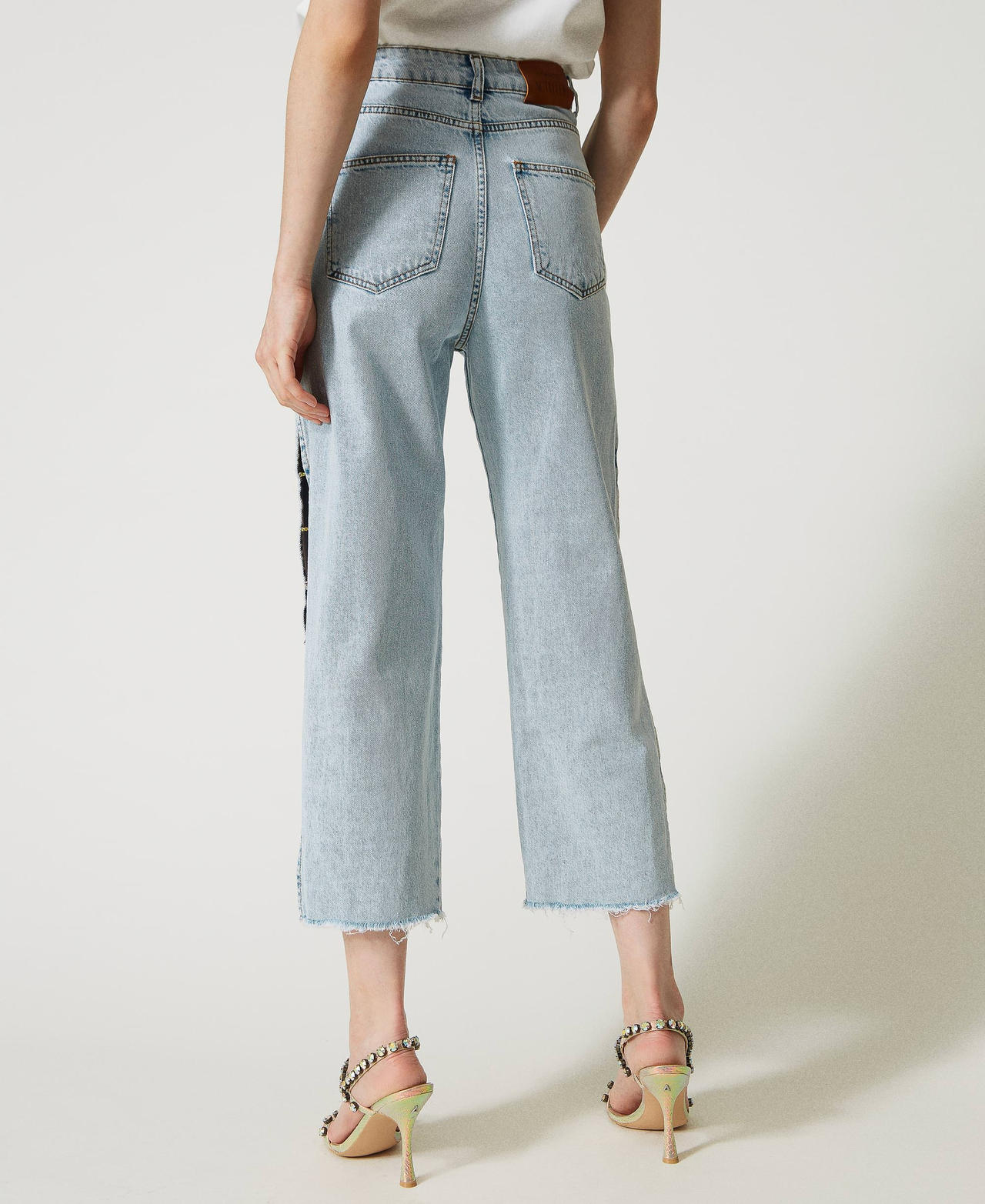 Mum fit jeans with rhinestones