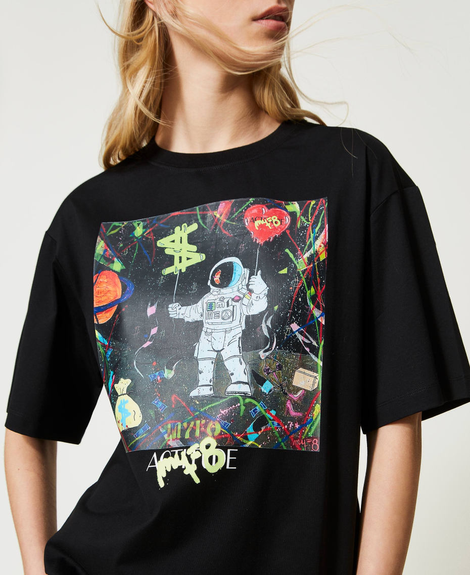 Camiseta Myfo con estampado de astronauta Negro Mujer 231AQ2012-04