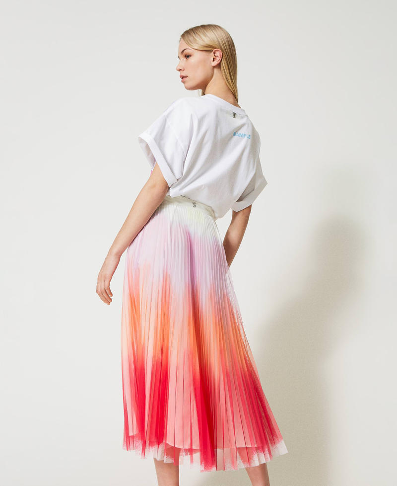 Country road white pleated skirt top